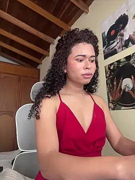 GabriSaenz online show from May 9, 1:16 pm