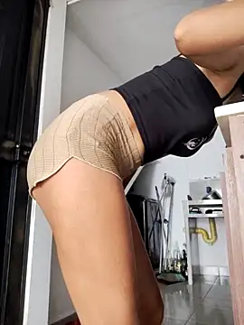 SAT--SU U online show from December 19, 7:54 pm