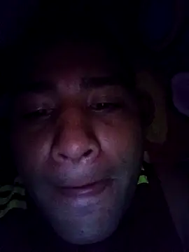 Snapshot of EISONREINA11 chatting on September 22, 1:02 pm EISONREINA11 online show from September 22, 1:02 pm