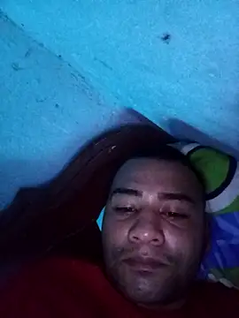 Snapshot of EISONREINA11 chatting on November 5, 2:28 pm EISONREINA11 online show from November 5, 2:28 pm