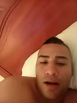 Snapshot of EISONREINA11 chatting on December 1, 5:40 pm EISONREINA11 online show from December 1, 5:40 pm