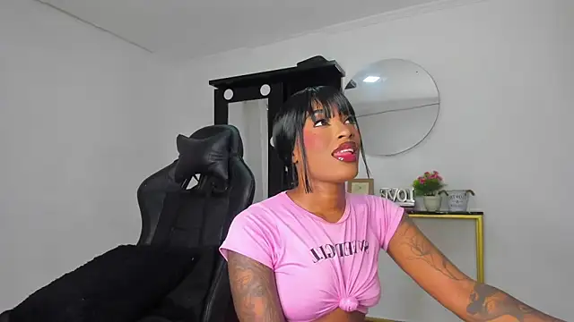 Emattaylor online show from November 7, 11:43 am