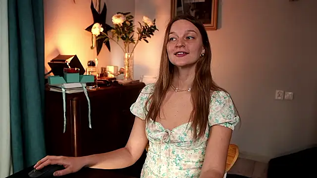 Special    online show from December 4, 7:01 pm