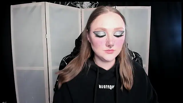 Snapshot of YourDyingBride chatting on February 17, 9:21 pm YourDyingBride online show from February 17, 9:21 pm