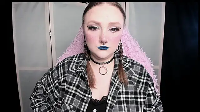 Snapshot of YourDyingBride chatting on March 18, 3:31 am YourDyingBride online show from March 18, 3:31 am