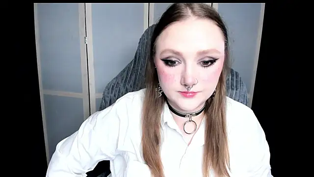 Snapshot of YourDyingBride chatting on June 27, 12:59 am YourDyingBride online show from June 27, 12:59 am