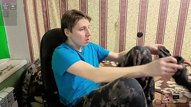 darienlarge online show from December 14, 7:07 pm