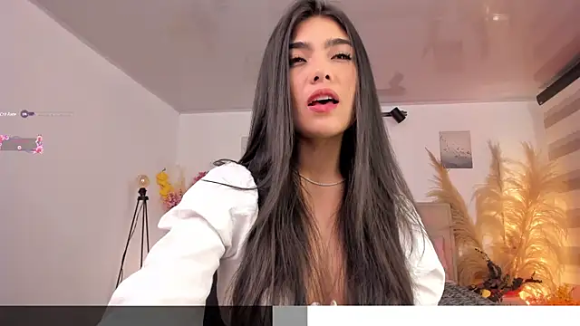 Snapshot of Alexandra_ra chatting on January 11, 1:27 am Alexandra ra online show from January 11, 1:27 am