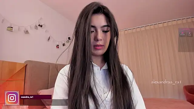 Snapshot of Alexandra_ra chatting on October 6, 8:06 pm Alexandra ra online show from October 6, 8:06 pm