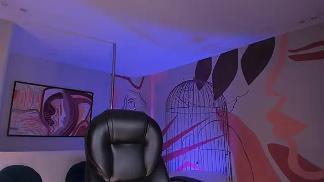 ErikaBenz  online show from March 13, 12:23 pm