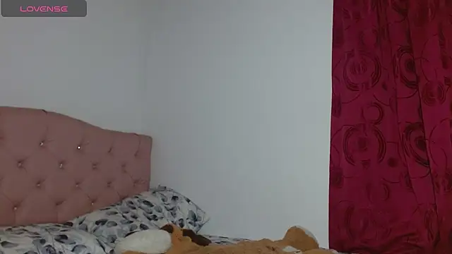 emily littesweet online show from March 12, 10:27 pm