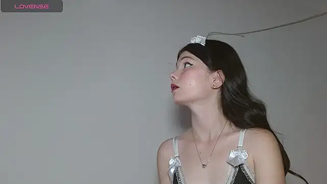 emily littesweet online show from July 26, 1:25 am