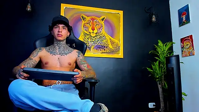 Aron ford online show from January 17, 10:34 pm