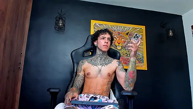 Aron ford online show from March 8, 4:39 pm