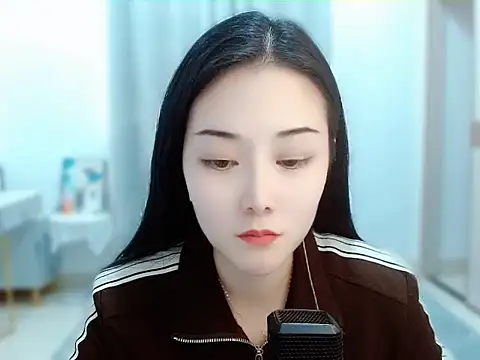 Snapshot of Angel-C chatting on December 5, 1:14 am Angel-C online show from December 5, 1:14 am