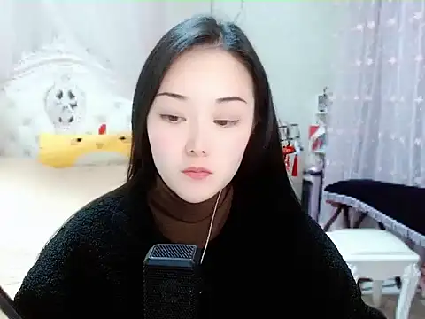 Snapshot of Angel-C chatting on December 28, 2:33 am Angel-C online show from December 28, 2:33 am