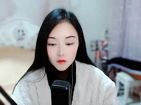 Snapshot of Angel-C chatting on January 24, 1:24 am Angel-C online show from January 24, 1:24 am