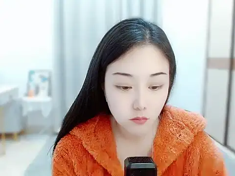 Snapshot of Angel-C chatting on February 8, 1:54 am Angel-C online show from February 8, 1:54 am