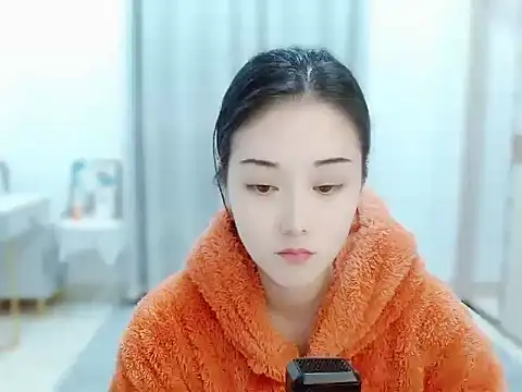 Snapshot of Angel-C chatting on February 12, 2:24 am Angel-C online show from February 12, 2:24 am