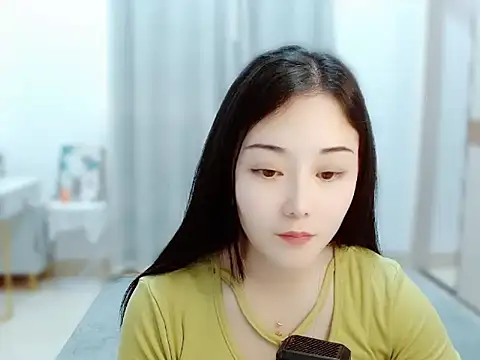 Snapshot of Angel-C chatting on February 24, 1:35 am Angel-C online show from February 24, 1:35 am