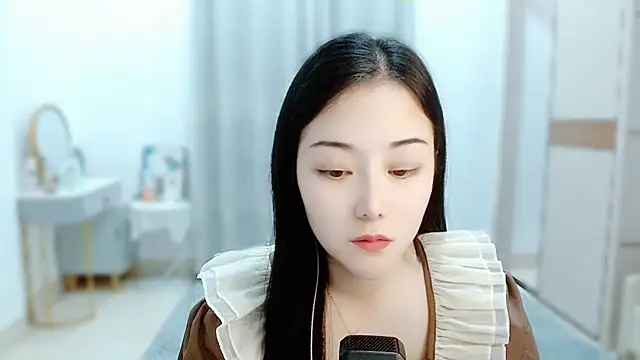 Snapshot of Angel-C chatting on February 25, 1:30 am Angel-C online show from February 25, 1:30 am