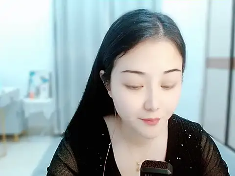 Snapshot of Angel-C chatting on March 4, 1:34 am Angel-C online show from March 4, 1:34 am