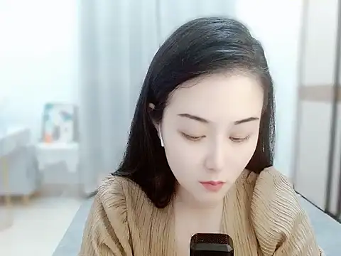 Snapshot of Angel-C chatting on March 14, 1:37 am Angel-C online show from March 14, 1:37 am