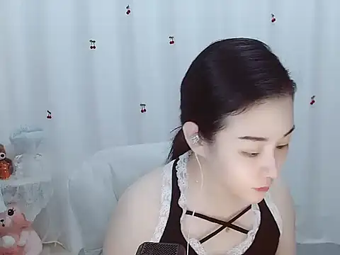 Snapshot of Angel-C chatting on October 16, 1:17 am Angel-C online show from October 16, 1:17 am