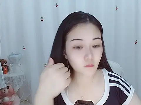 Snapshot of Angel-C chatting on October 23, 1:38 am Angel-C online show from October 23, 1:38 am