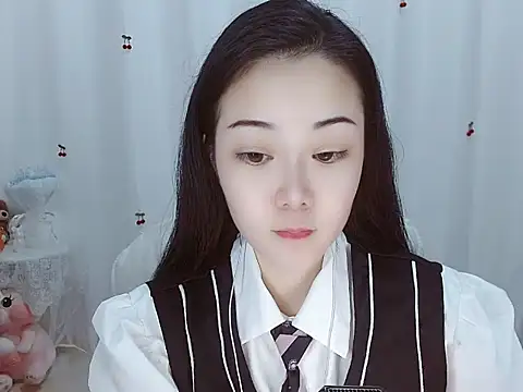 Snapshot of Angel-C chatting on October 28, 1:42 am Angel-C online show from October 28, 1:42 am