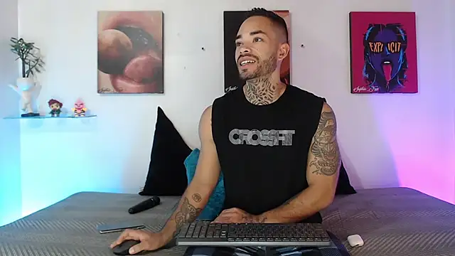 SophieFoxx17 online show from January 17, 12:10 pm