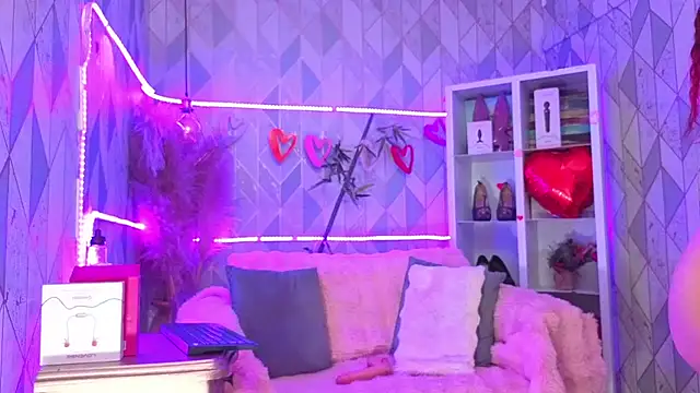 Snapshot of AsheyBaker chatting on March 24, 8:30 am AsheyBaker online show from March 24, 8:30 am