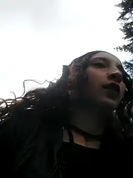  Laary online show from January 14, 7:43 pm