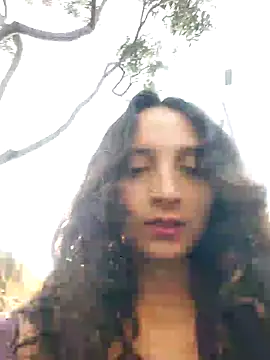  Laary online show from February 8, 9:46 pm