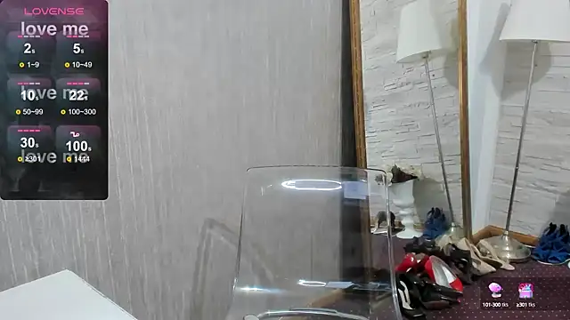 ElisaBaxter online show from December 4, 5:49 am