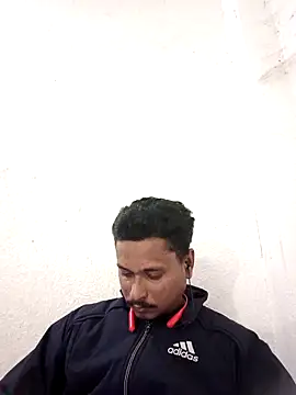 Snapshot of sonalibik chatting on February 10, 1:48 pm sonalibik online show from February 10, 1:48 pm