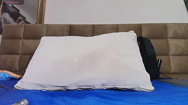 britanyy  online show from January 15, 3:11 am