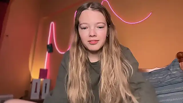 -veranito- online show from October 29, 3:09 am