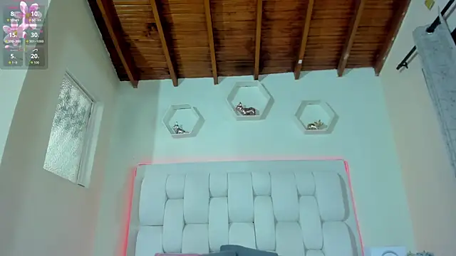 shanakendall online show from March 2, 2:24 pm