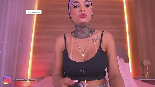 danna berlin  online show from May 6, 7:19 pm