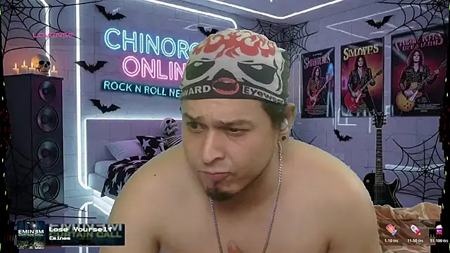 Snapshot of chino_roz chatting on November 3, 7:59 pm chino roz online show from November 3, 7:59 pm