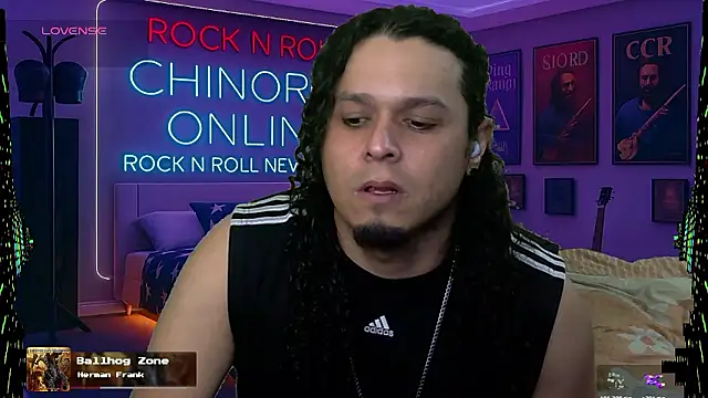 Snapshot of chino_roz chatting on January 13, 7:46 am chino roz online show from January 13, 7:46 am
