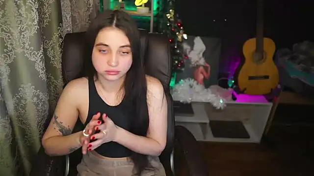 Snapshot of delicatedBailey chatting on February 10, 5:47 am delicatedBailey online show from February 10, 5:47 am