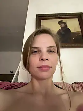 Snapshot of LeyaJohnson chatting on July 7, 9:41 pm LeyaJohnson online show from July 7, 9:41 pm