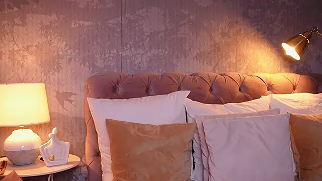 AngelaFay online show from March 11, 11:12 am