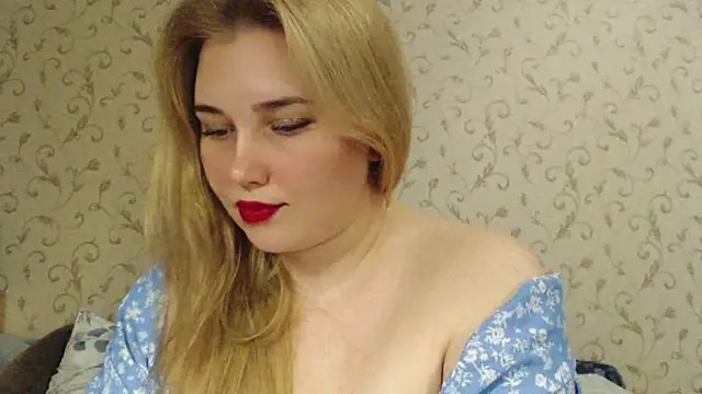 mmmPinUpGirl online show from March 2, 10:48 pm