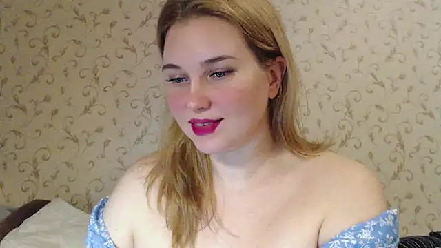 mmmPinUpGirl online show from March 11, 10:31 pm