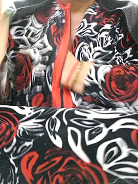 Snapshot of Kavya_XX chatting on December 8, 5:39 am Kavya XX online show from December 8, 5:39 am