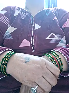 Snapshot of Kavya_XX chatting on December 31, 5:29 pm Kavya XX online show from December 31, 5:29 pm