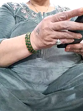 Snapshot of Kavya_XX chatting on February 9, 6:54 am Kavya XX online show from February 9, 6:54 am